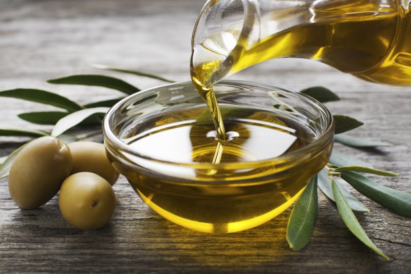 Оливковое масло повышает или понижает давление?