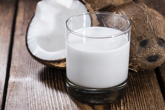 Кокосовое молоко при гипертонии: как влияет на давление